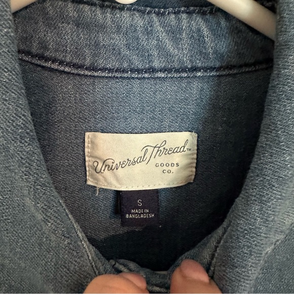 Universal Thread Chambray Denim Dress - Picture 2 of 3